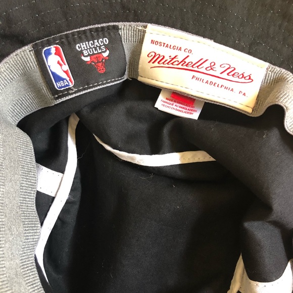 Chicago Bulls hat - Picture 6 of 8